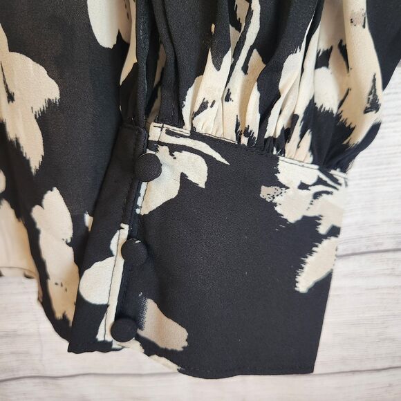 Maurices NWT womens XL black floral white cream long sleeve flowy boho blouse - Picture 3 of 10